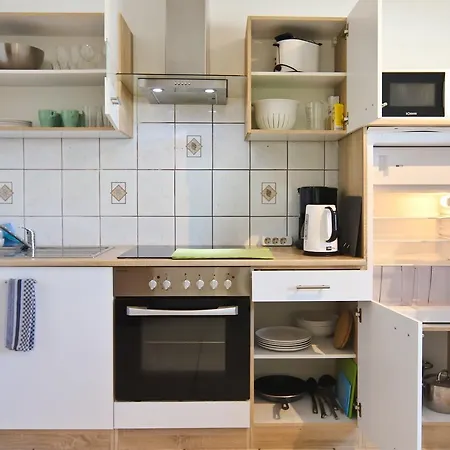 Apartmentwohnungen *